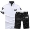 Ensemble tshirt col v et short